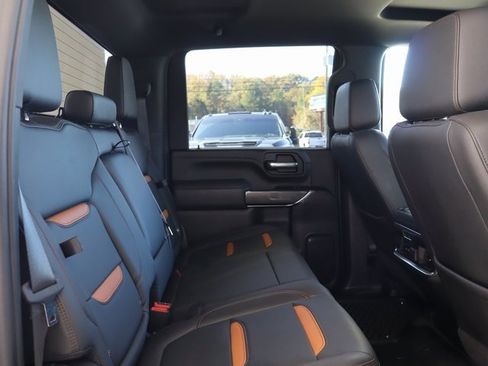 Used 2021 GMC Sierra 2500 AT4 image 48