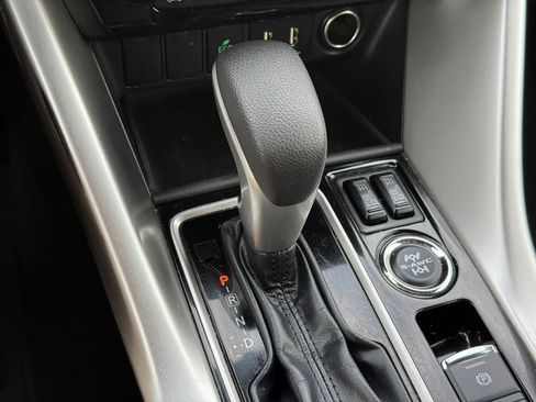 Used 2024 Mitsubishi Eclipse Cross SE AWD/4WD image 23