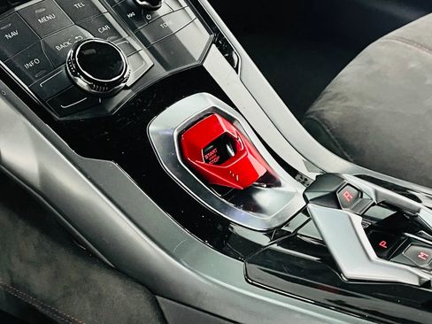 Used 2015 Lamborghini Huracan LP 610-4 image 38