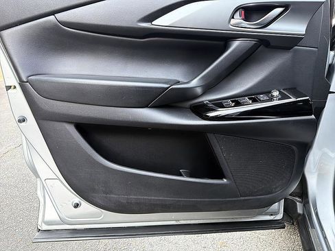 Used 2023 MAZDA CX-9 Touring Plus image 9