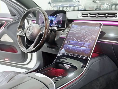 Used 2023 Mercedes-Benz S 500 4MATIC w/ AMG Line image 30