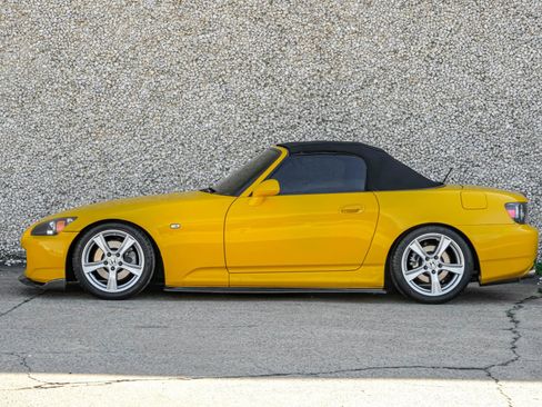 Used 2008 Honda S2000 image 21