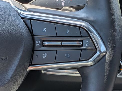 Used 2025 Chevrolet Equinox LT image 20