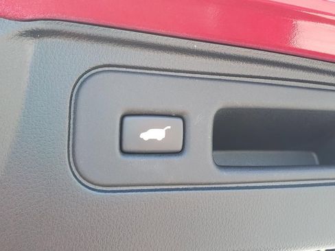 Used 2023 Honda Passport EX-L image 9