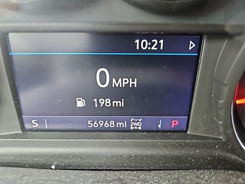 Used 2021 Chevrolet Silverado 1500 RST image 10