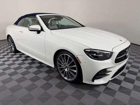 Used 2023 Mercedes-Benz E 450 Cabriolet image 15