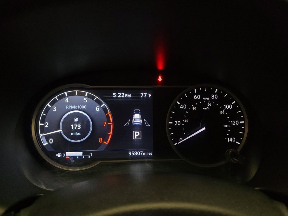 Used 2019 Nissan Kicks SV FWD image 23