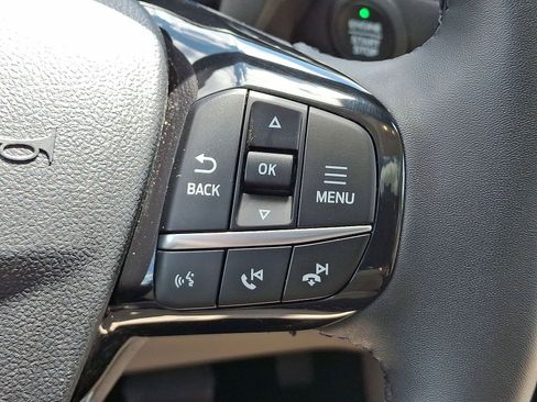 Used 2021 Ford Escape SEL w/ Technology Package AWD/4WD image 10