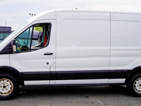 Used 2019 Ford Transit 150 148 Medium Roof RWD image 3