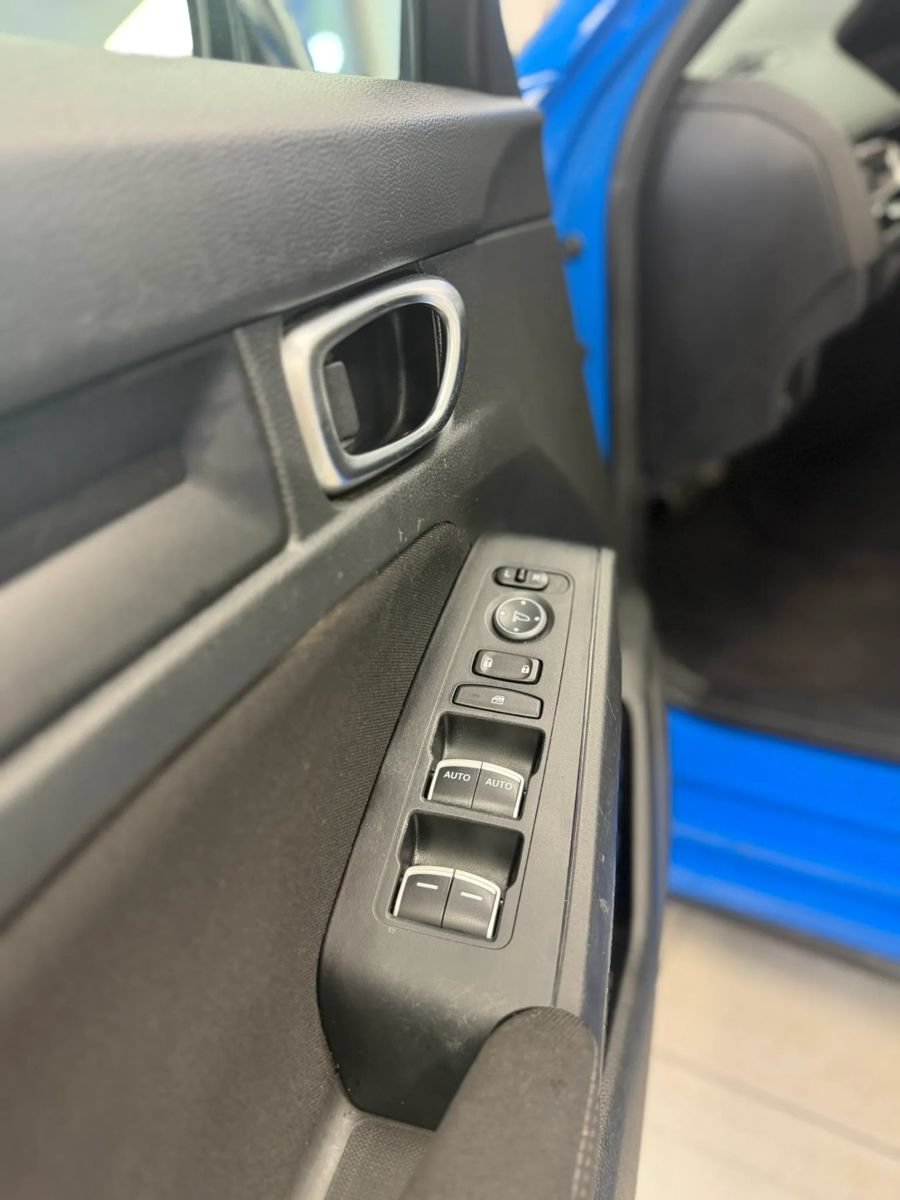 Used 2024 Honda Civic Sport image 10