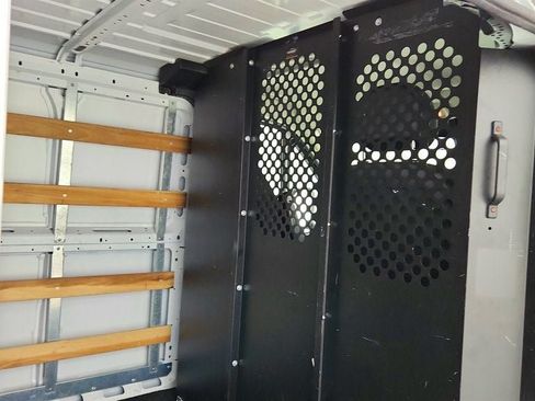 Used 2025 RAM ProMaster 2500 w/ U-Haul Equipment Group FWD image 23