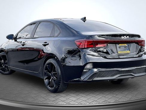 Used 2023 Kia Forte LX FWD image 2