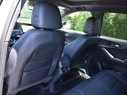 Used 2026 Chevrolet Equinox LT w/ Convenience Package II AWD/4WD image 33