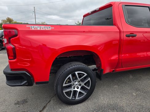 Used 2019 Chevrolet Silverado 1500 Custom Trail Boss w/ Custom Convenience Package image 10
