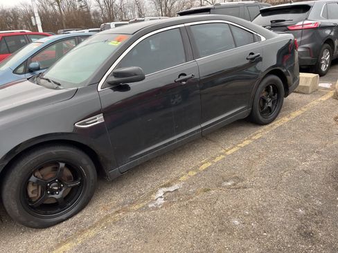 Used 2014 Ford Taurus SEL image 10