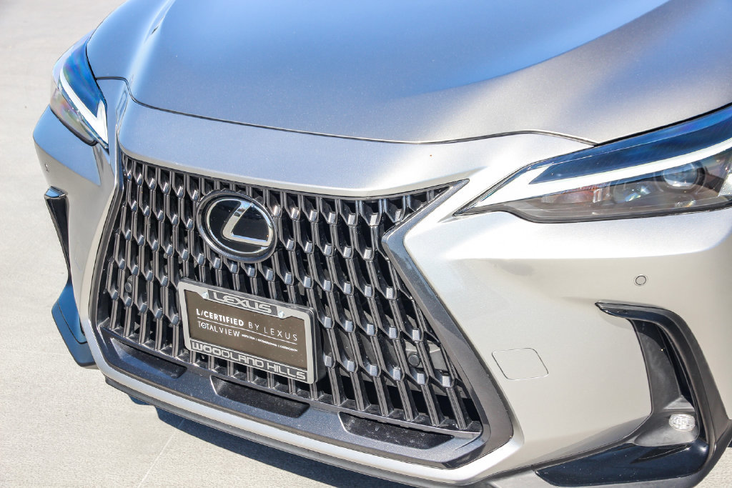 Certified 2025 Lexus NX 350h AWD image 10