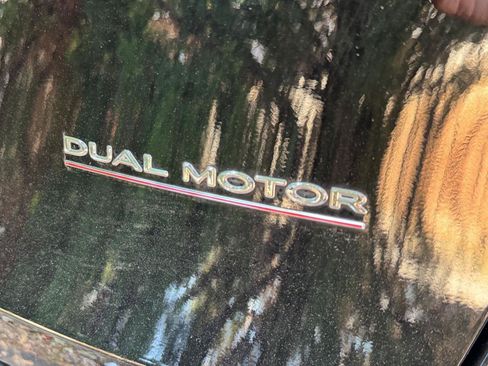 Used 2022 Tesla Model Y Performance AWD/4WD image 19