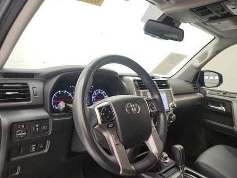 Used 2022 Toyota 4Runner SR5 Premium w/ Moonroof Package AWD/4WD image 12