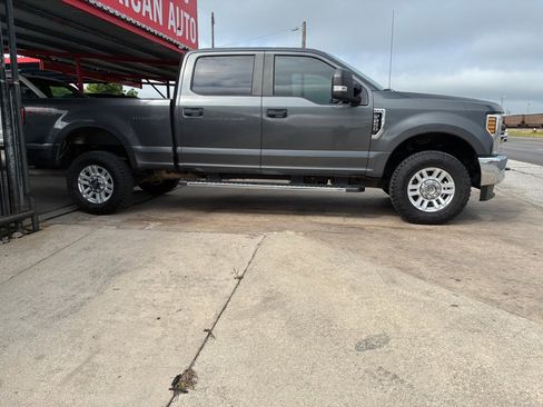 Used 2019 Ford F250 XL w/ STX Appearance Package AWD/4WD image 27