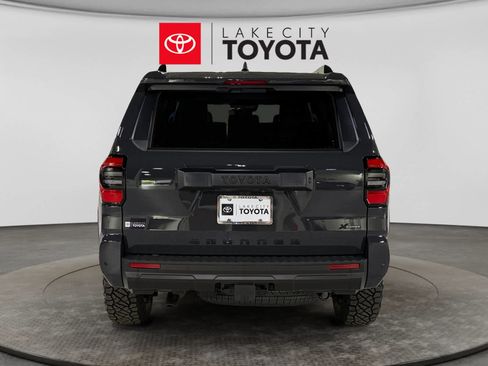 Used 2026 Toyota 4Runner TRD Off-Road Premium AWD/4WD image 7