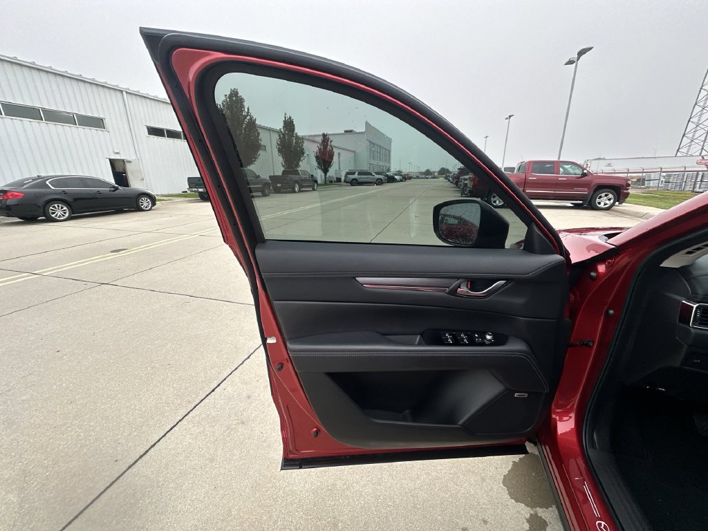 Used 2024 MAZDA CX-5 AWD 2.5 S w/ Premium Package image 22