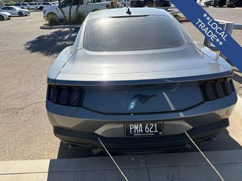 Used 2025 Ford Mustang Coupe RWD image 8