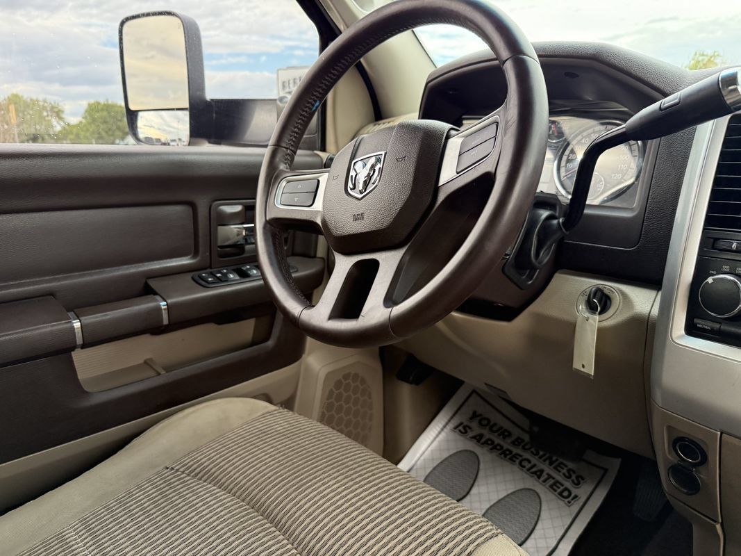 Used 2011 RAM 3500 SLT w/ Luxury Group AWD/4WD image 17