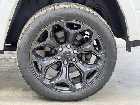 Used 2024 RAM 1500 Limited w/ Night Edition AWD/4WD image 41
