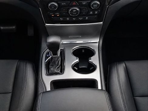 Used 2021 Jeep Grand Cherokee Laredo X AWD/4WD image 16
