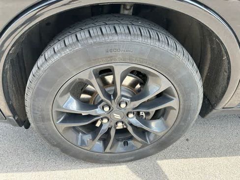 Used 2022 Dodge Durango R/T w/ Blacktop Package AWD/4WD image 3