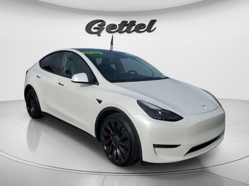 Used 2022 Tesla Model Y Performance image 10