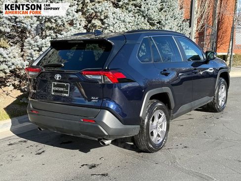 Used 2025 Toyota RAV4 XLE image 7