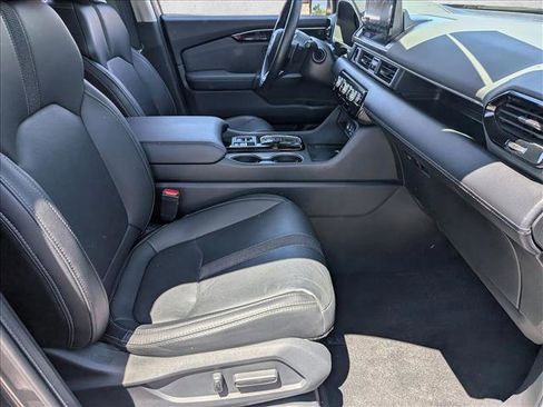 Used 2024 Honda Pilot Touring image 27