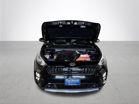 Used 2020 Kia Niro LXS FWD image 22