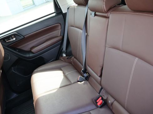 Used 2018 Subaru Forester 2.5i Touring w/ Popular Package #3B AWD/4WD image 26