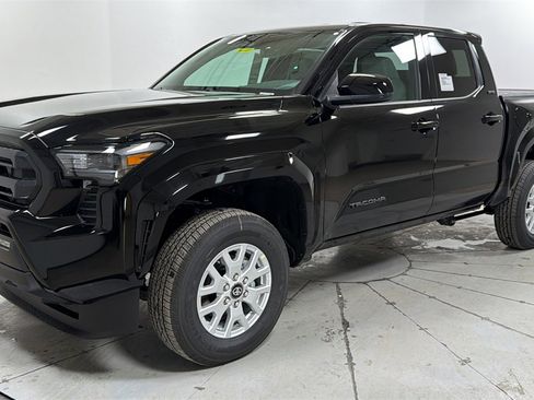 New 2026 Toyota Tacoma SR5 image 1