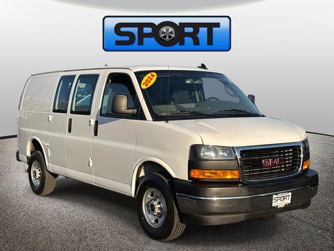 Used 2024 GMC Savana 2500 w/ Driver Convenience Package image 25