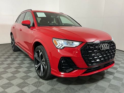 Used 2024 Audi Q3 2.0T Premium Plus w/ Premium Plus Package AWD/4WD image 4