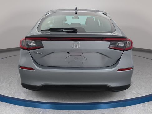 Used 2024 Honda Civic LX image 6