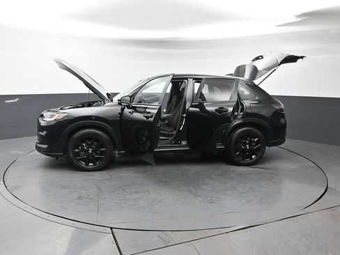 Certified 2024 Honda HR-V Sport image 43