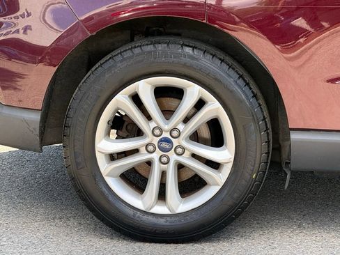 Used 2019 Ford Edge SEL w/ Equipment Group 201A AWD/4WD image 7