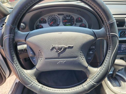 Used 2003 Ford Mustang Mach 1 RWD image 18