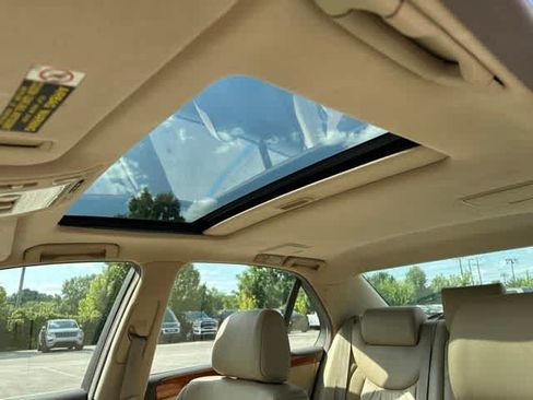 Used 2004 Lexus LS 430 w/ Premium Pkg RWD image 6
