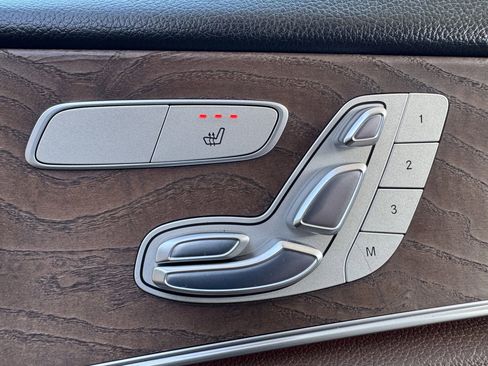 Used 2017 Mercedes-Benz E 300 image 49