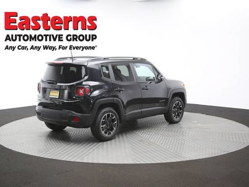 Used 2023 Jeep Renegade Latitude AWD/4WD image 42