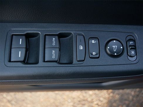 Used 2024 Honda CR-V Sport image 16