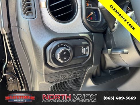 New 2025 Jeep Gladiator Sport image 7