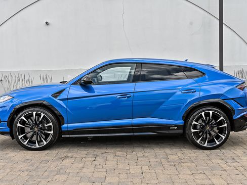 Used 2023 Lamborghini Urus S AWD/4WD image 10
