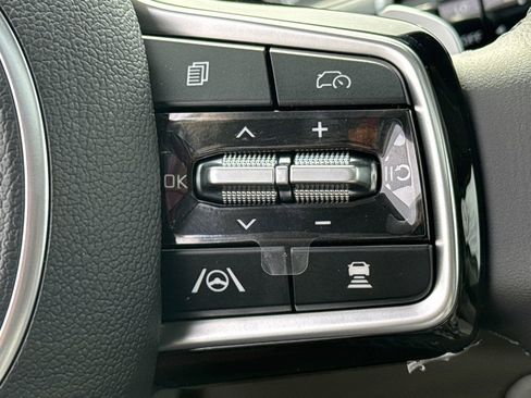 New 2026 Kia Carnival SX image 24