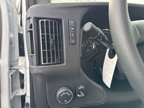 New 2024 GMC Savana 2500 w/ Driver Convenience Package RWD image 20